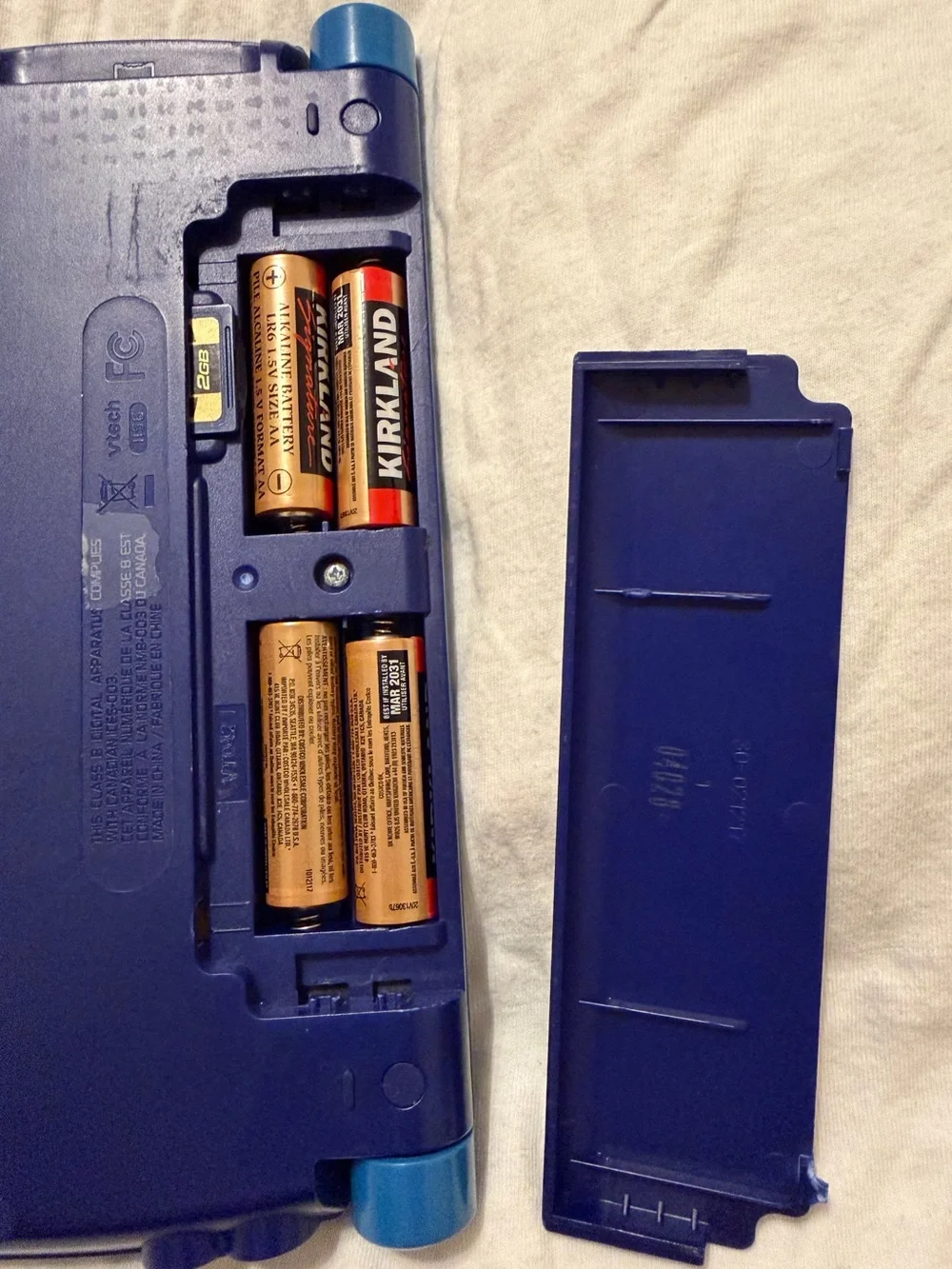 Vtech V Reader bundle- 12 reading games, backpack case, manual